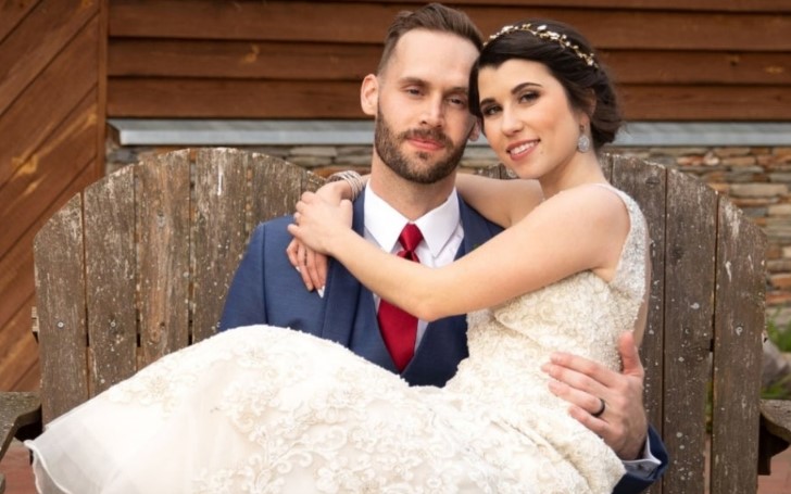 Amber Bowles of 'Married at First Sight' Gave Away her Wedding Dress