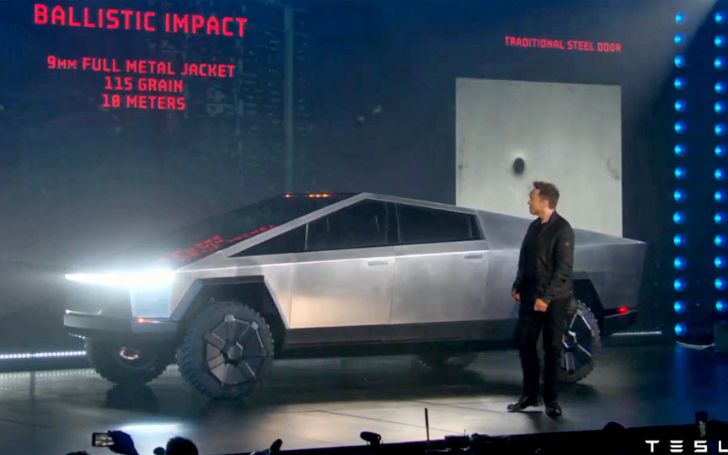 Tesla Futuristic Cybertruck Received 146,000 Orders after Fumble Debut