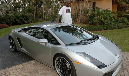 Stretched Lamborghini Gallardo