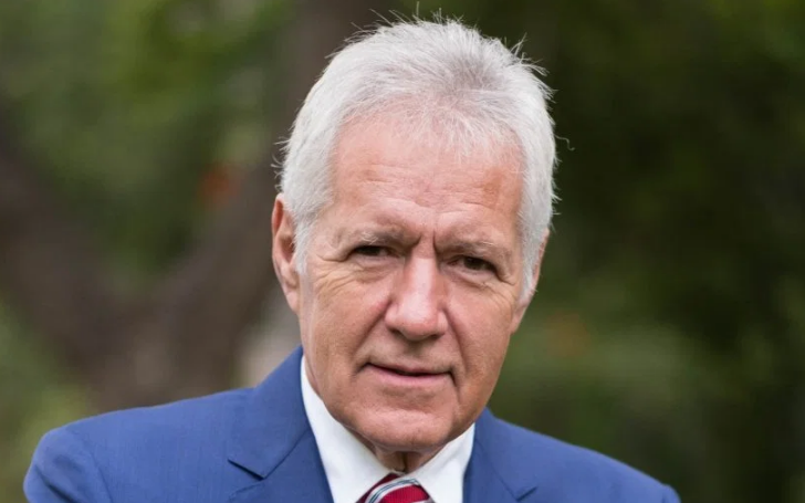 'Jeopardy!' Host Trebek Says He's Resumed Chemotherapy