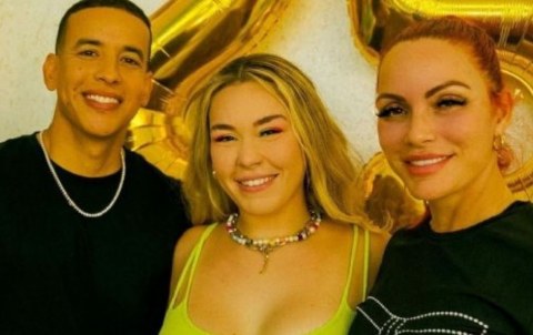 Jesaaelys Ayala Gonzalez with Daddy Yankee and Mireddys Gonzalez