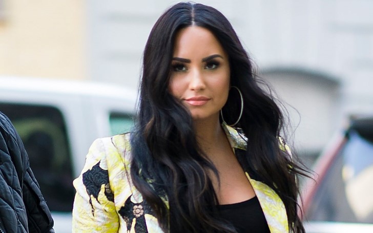 Demi Lovato Debuts Dramatic New Hair Cut on Social Media